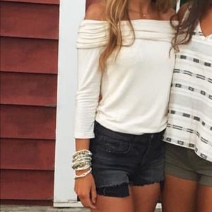 off shoulder 3/4 shirt